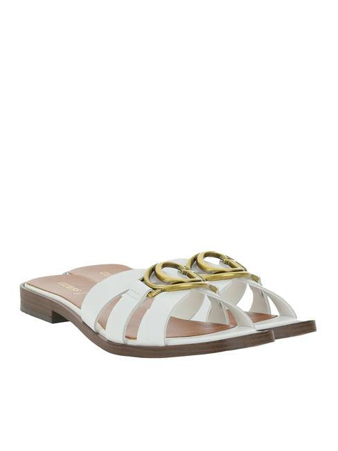 GUESS SYMO Sandales plates en cuir blanc - Chaussures Femme