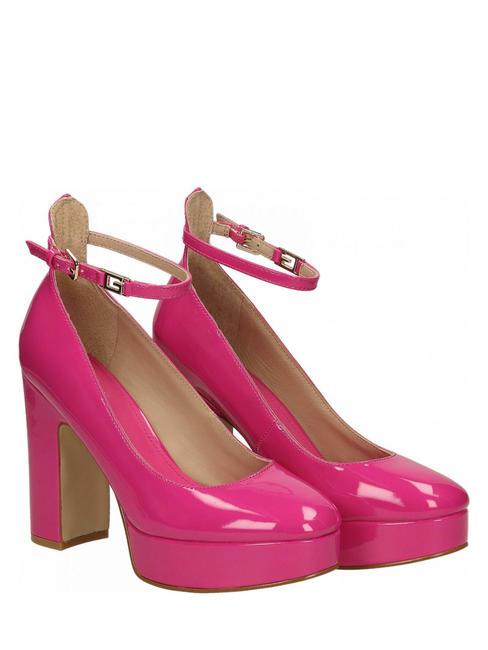 GUESS TEMIS Escarpins vernis à bride fuchsia - Chaussures Femme