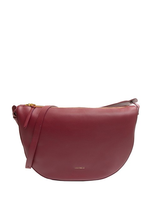 COCCINELLE LEA Sac bandoulière demi-lune en cuir martelé rouge grenat - Sacs pour Femme