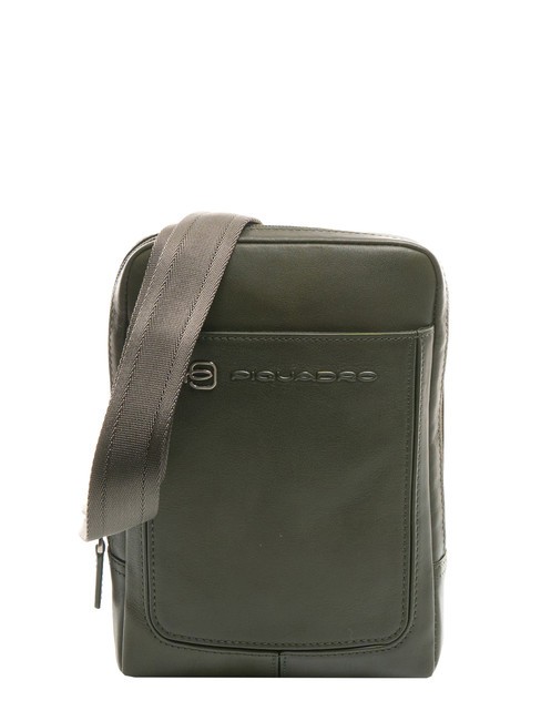 PIQUADRO Sacoche homme VIBE out, en cuir grainé vert 11 - Sacs en Bandoulières pour Homme